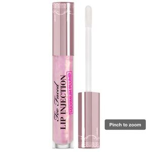Too faced Lip Injection Maximum Plump Extra Strength Hydrating Lip Plumper